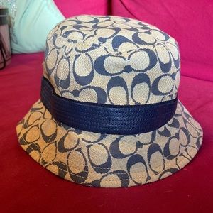 Coach Monogram bucket hat